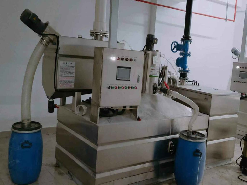 为什么那么多的客户选择赛墨全自动隔油器?